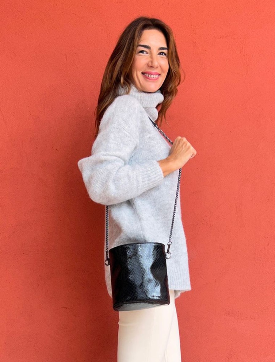 Nuria Cobo Bolsos | Saquito Ideal Serp Negro